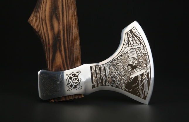 Топор Скиф, рисунок Медведь - фото №3