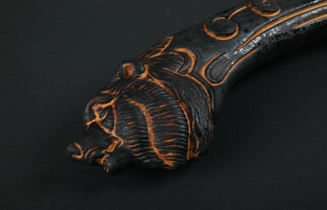 Топор Русич, камень, резная рука - фото №4