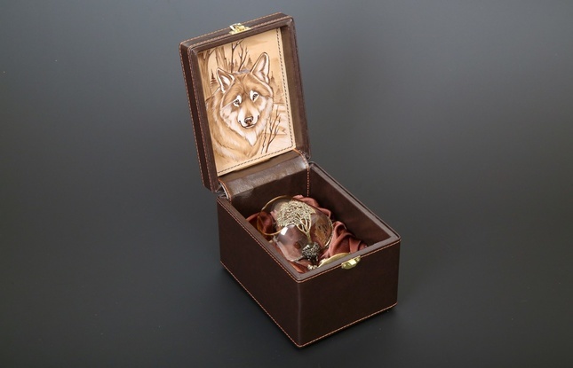 Бокал  для коньяка "Охотники на привале" в подарочном футляре с художественным оформлением  430 мл - фото №2