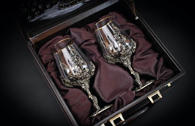 Набор бокалов для вина «Виноград» (2шт.) в подарочном футляре с художественным оформлением 450 мл - фото №3