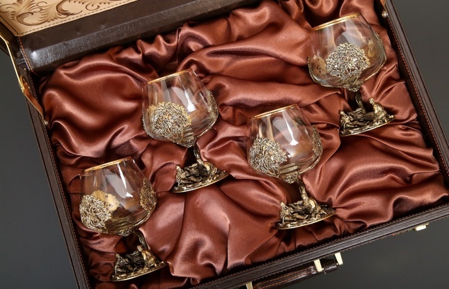 Бокал  для коньяка "Охотники на привале" 4 шт. в подарочном футляре с художественным оформлением  430 мл - фото №7