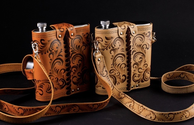 Фляжка 1000 мл. со стаканами - фото №2