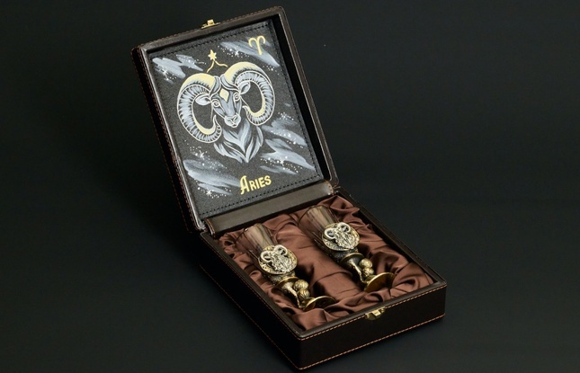 Набор лафитников для водки «Знаки Зодиака Овен» (2 шт.) в подарочном футляре c художественным оформлением 50 мл - фото №1