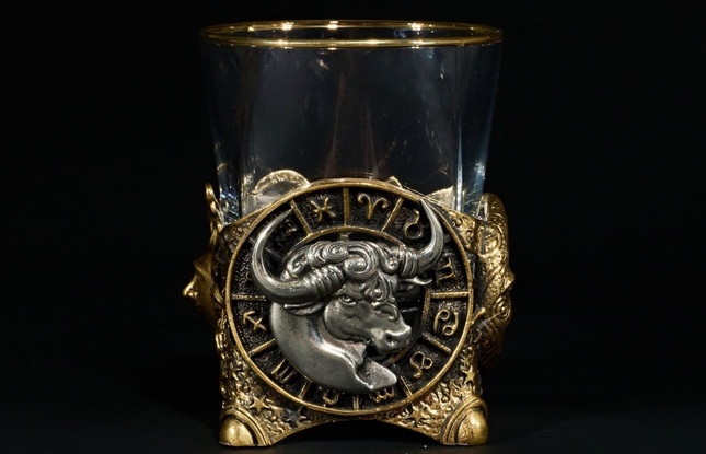 Стакан для виски Зодиак  "Телец" 2 шт.  в подарочном кейсе с художественным оформлением 310 мл - фото №6