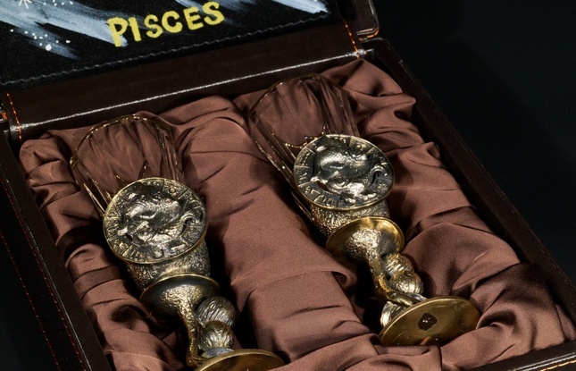 Набор лафитников для водки «Знаки Зодиака Рыбы» (2 шт.) в подарочном футляре c художественным оформлением 50 мл - фото №2