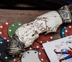 Нож «Джокер Эксклюзив» (мозаичный дамаск никелированный, ручная резьба рог лося, литье мельхиор) - фото №3