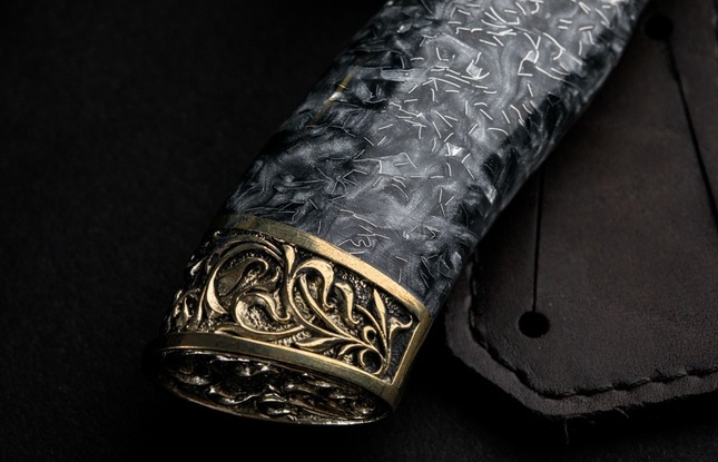 Подарочный нож «Клык 2» (дамасская сталь, акрил) в футляре - фото №4