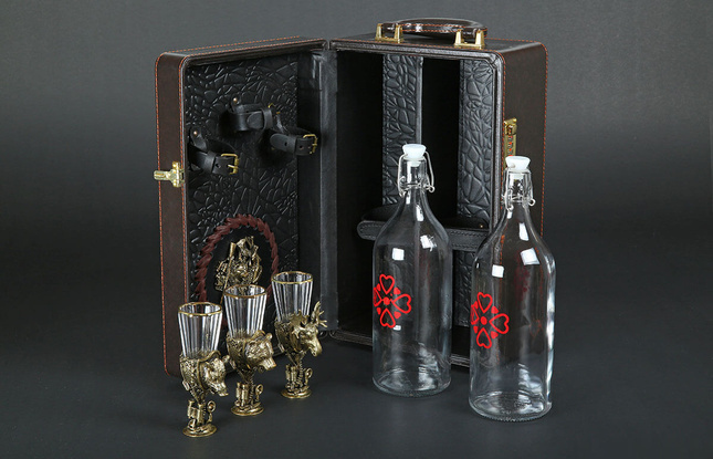 Кейс для алкоголя Арт-Мастер 12  "Охота Трофей" - фото №2