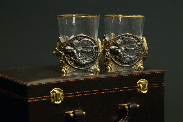 Стакан для виски Зодиак "Стрелец"  2 шт.  в подарочном кейсе с художественным оформлением 310 мл