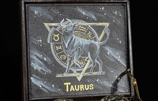 Бокал для коньяка Зодиак "Телец"  2 шт.  в подарочном футляре с художественным оформлением  430 мл - фото №2