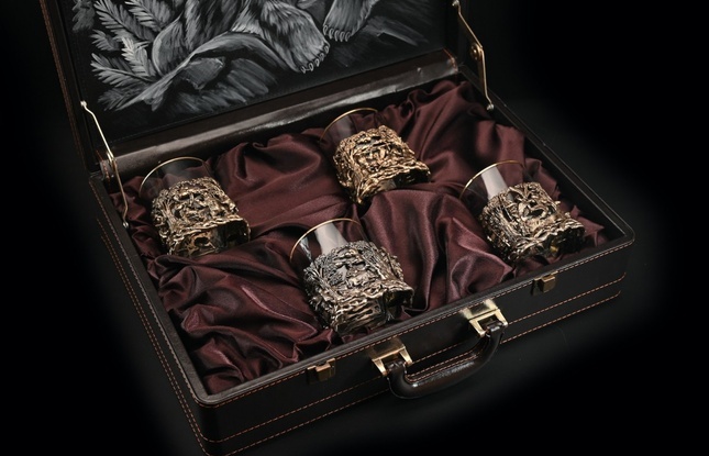 Подарочный набор стаканов для виски   Охота  4 шт. 310 мл в подарочном кейсе  с художественным оформлением - фото №1