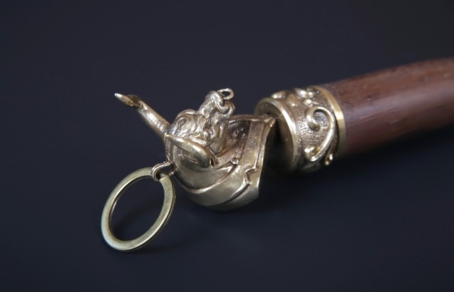 Ложка для обуви  "Бык бюст" - фото №4