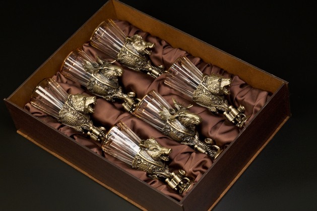 Набор рюмок-лафиников  «Охотничьи трофеи» 6 шт в подарочной коробке