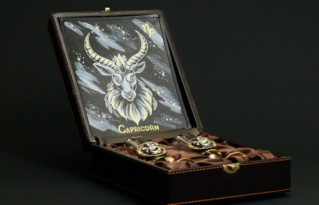 Набор лафитников для водки «Знаки Зодиака Козерог» (2 шт.) в подарочном футляре c художественным оформлением 50 мл - фото №2