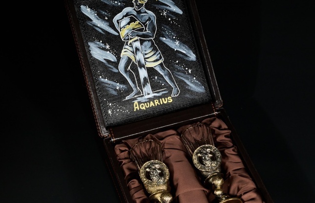 Набор лафитников для водки «Знаки Зодиака Водолей» (2 шт.) в подарочном футляре c художественным оформлением 50 мл - фото №4